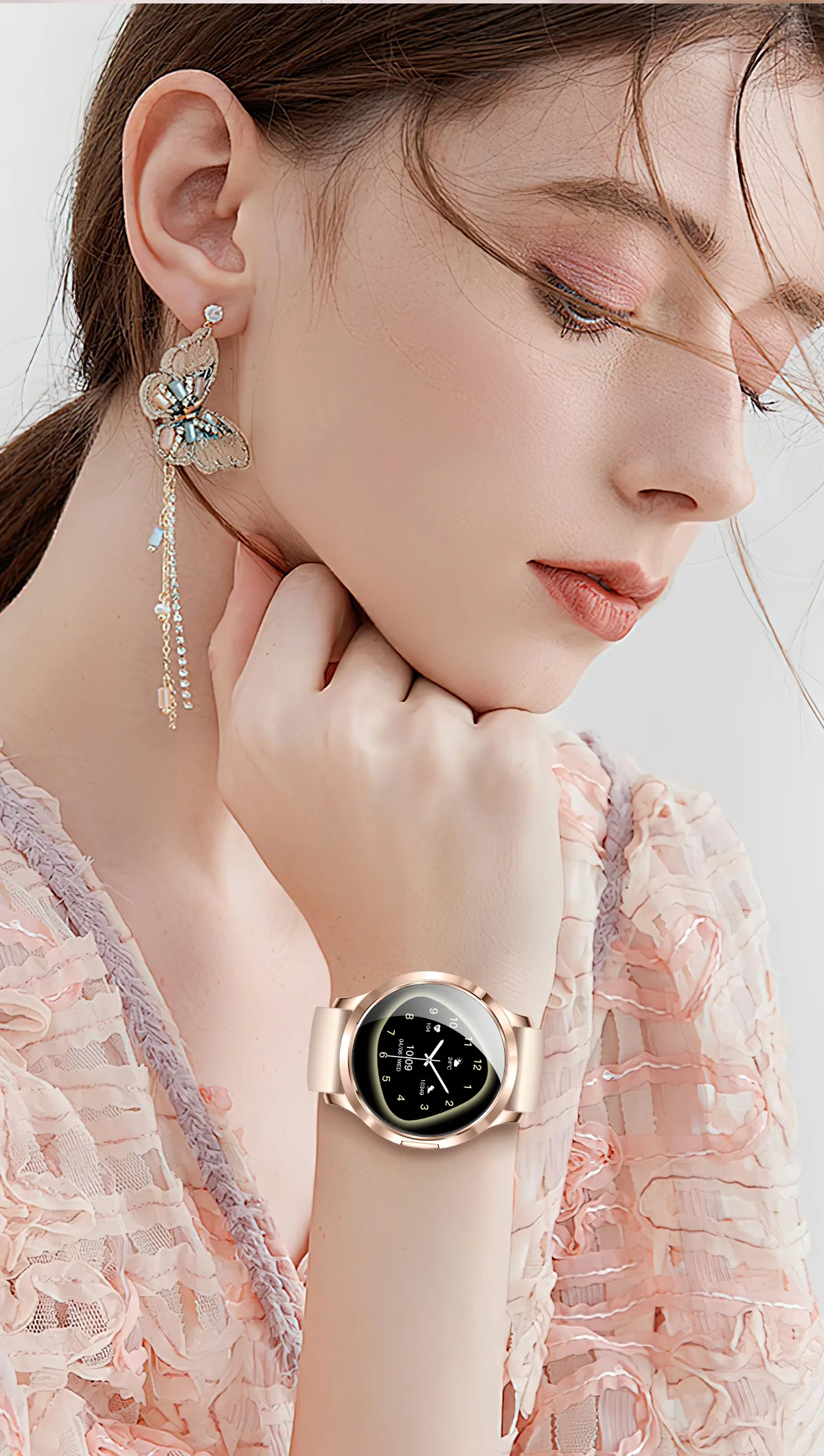 V93 smartwatch lifestyle image